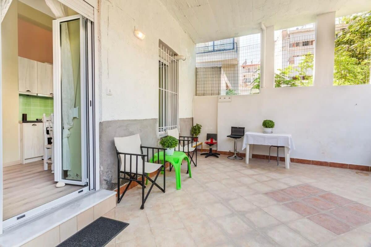 Kalamata Rose Nest - Urban Comfy Escape Екстер'єр фото