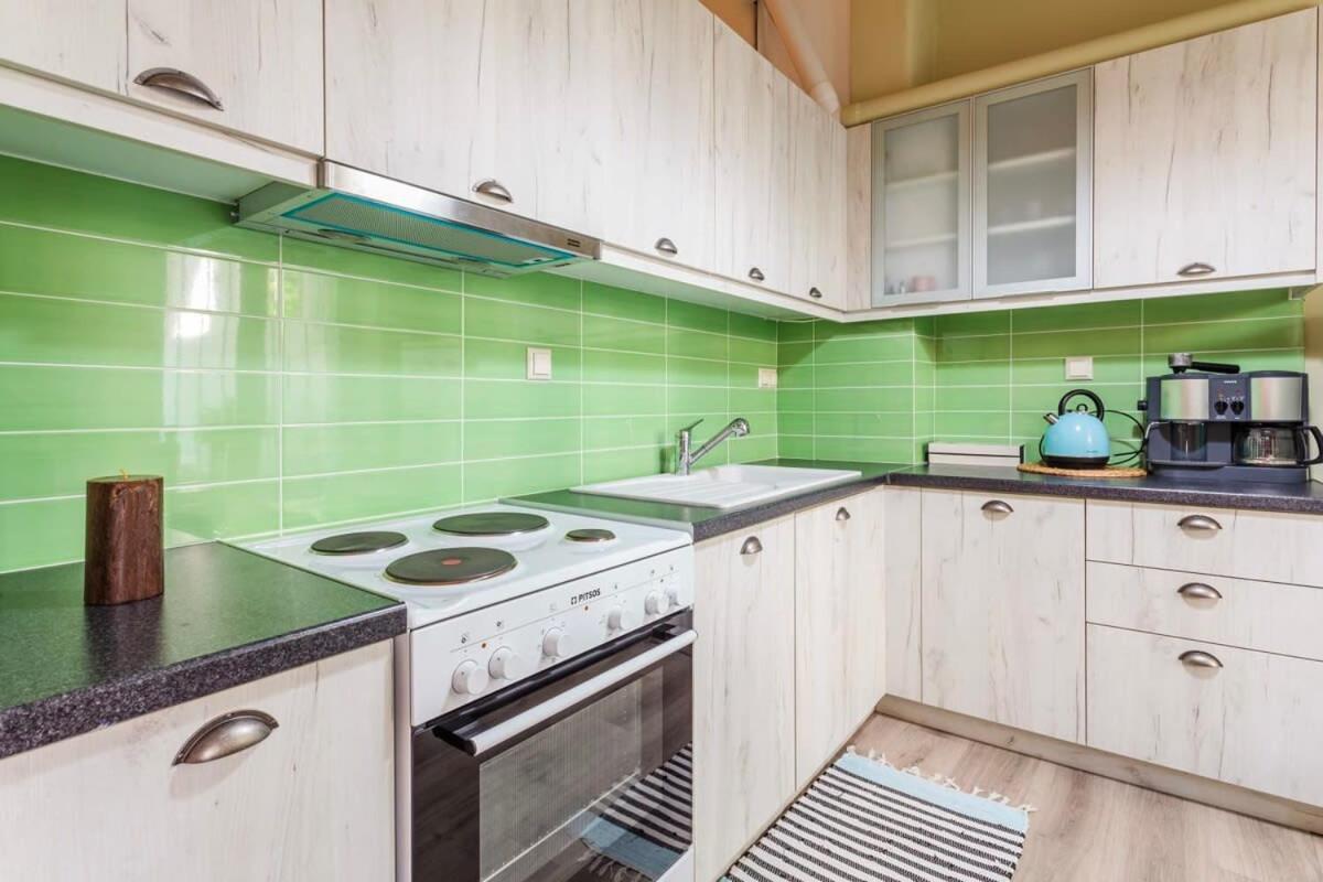 Kalamata Rose Nest - Urban Comfy Escape Екстер'єр фото