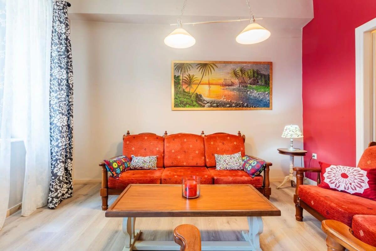 Kalamata Rose Nest - Urban Comfy Escape Екстер'єр фото